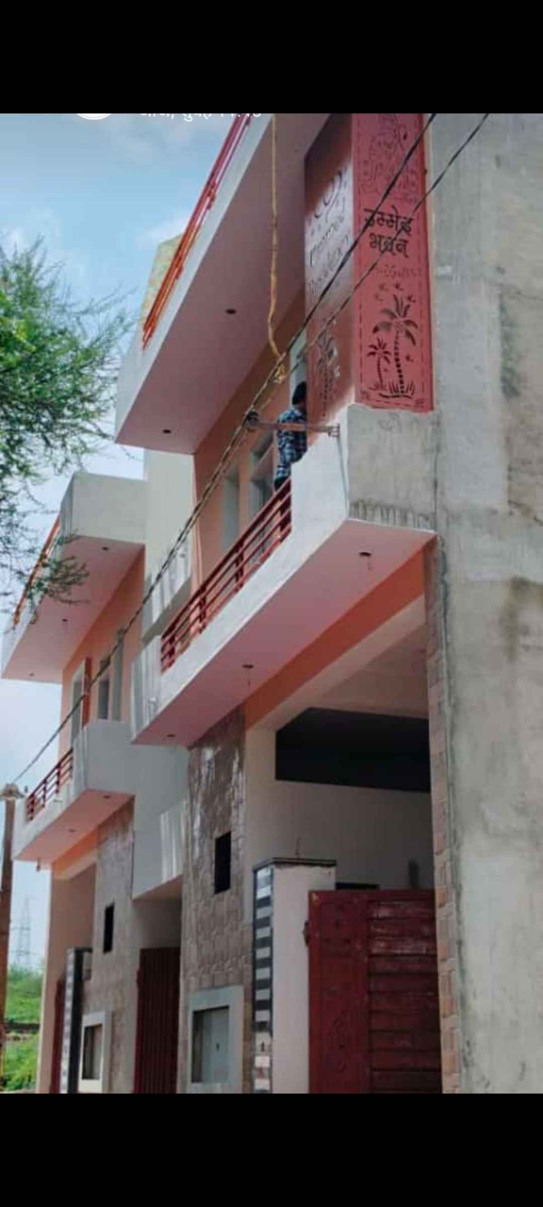 Single Room/Studio Apartment for rent to Boy, Girl, Family, Student, Couple, Employee, Sibling
