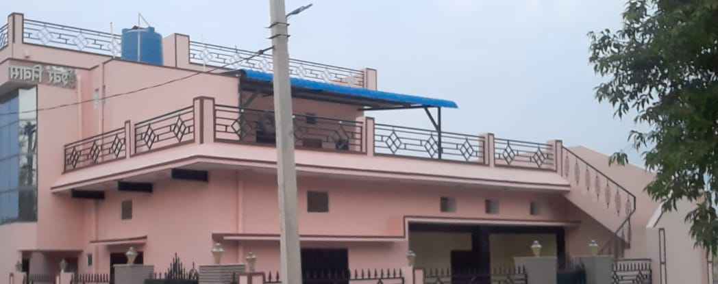 2 RK House/Villa for rent to Family