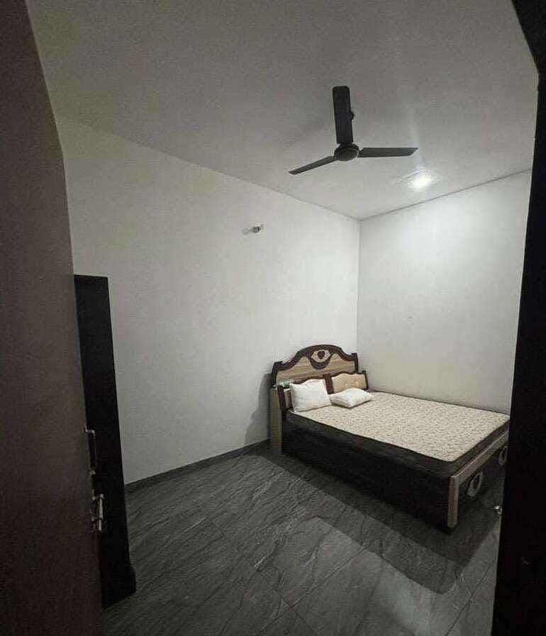 1 BHK House/Villa for rent to Boy, Girl, Family, Student, Couple, Employee, Sibling