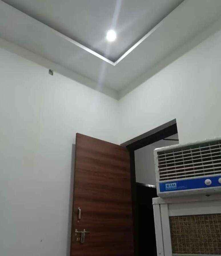 2 BHK House/Villa for rent to Family, Girl