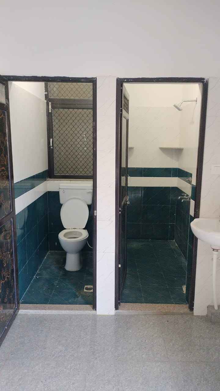 3 BHK House/Villa for rent to Family