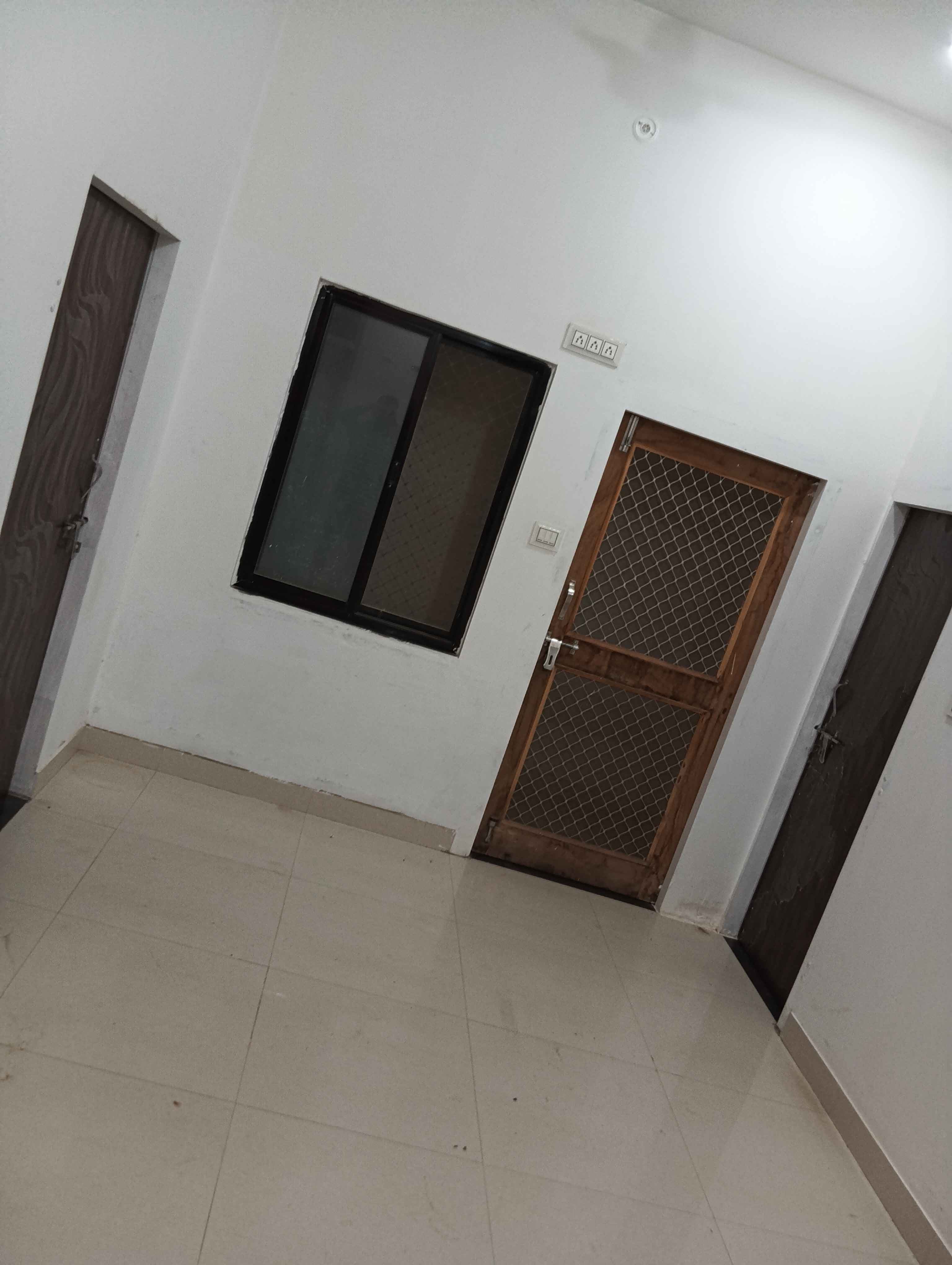 2 BHK House/Villa for rent to Family, Girls