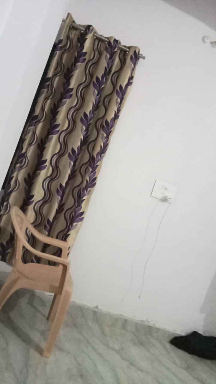 3 BHK Apartment for rent to Boys, Girls, Family, Students, Employee, Sibling