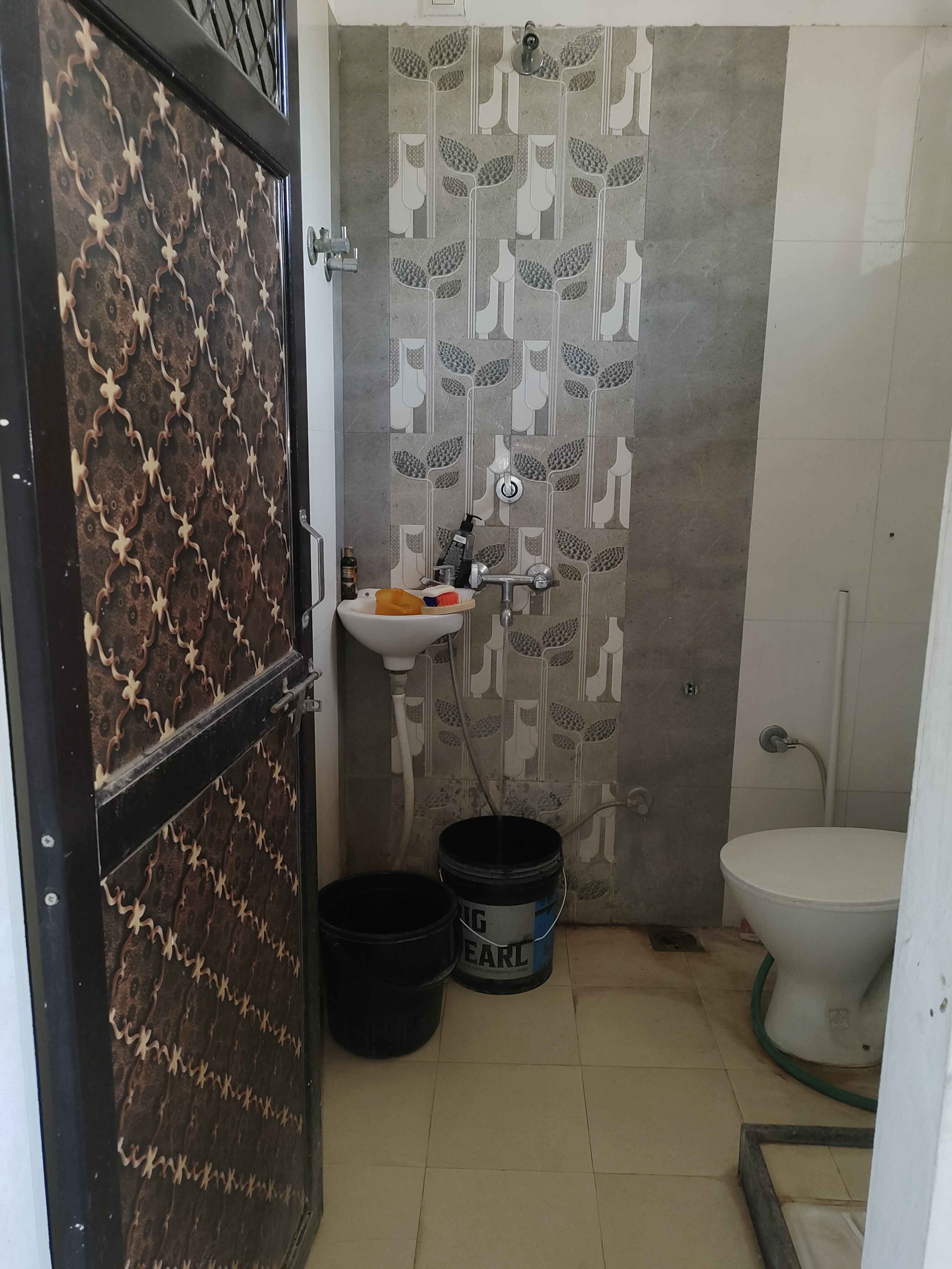 1 BHK House/Villa for rent to Girls