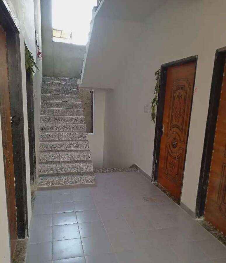 2 BHK Apartment for rent to Girls