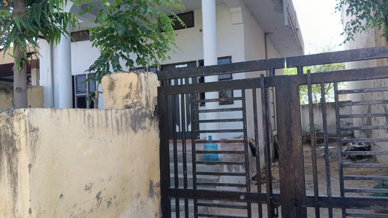2 BHK House/Villa for rent to Boys, Girls, Family, Students, Couple, Employee, Sibling
