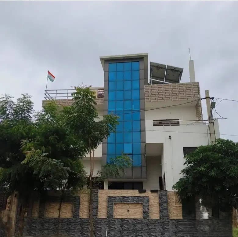 2 BHK House/Villa for rent to Family, Girls