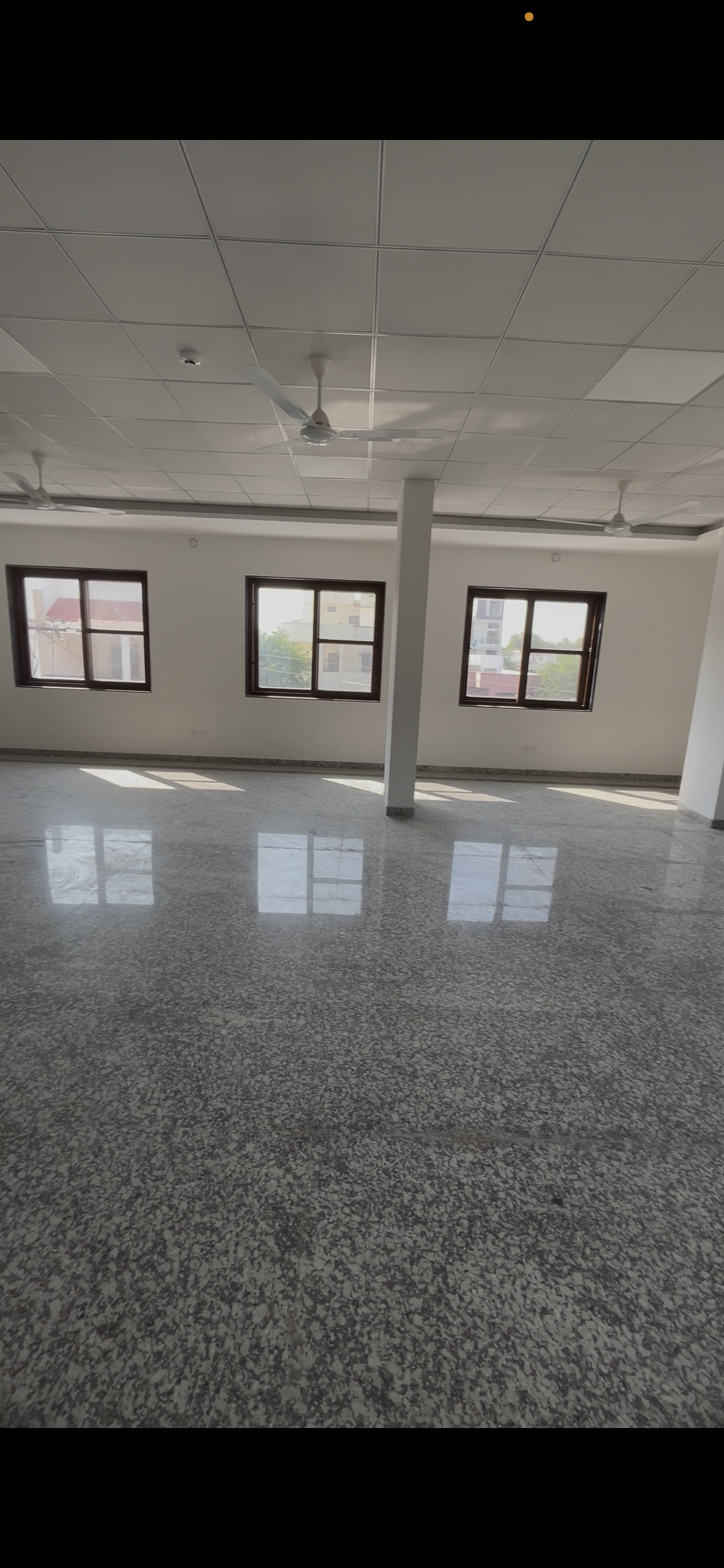 Hall/Godown for rent
