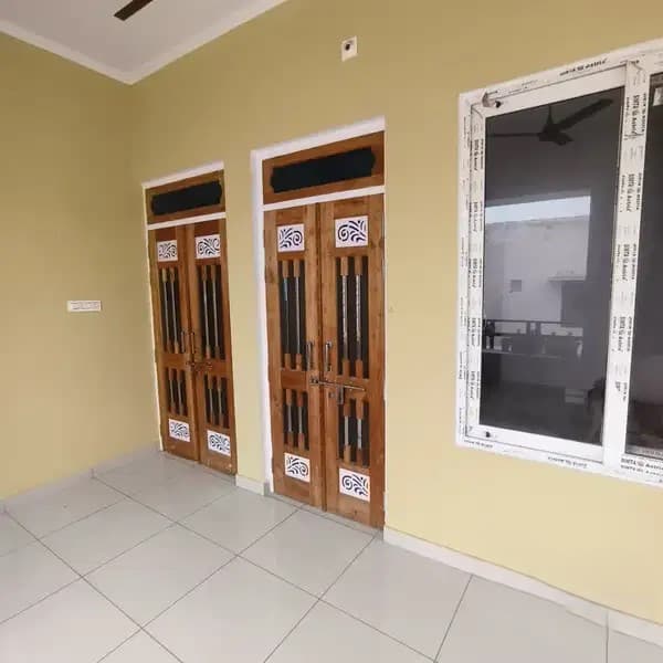 3 BHK House/Villa for rent to Family, Sibling