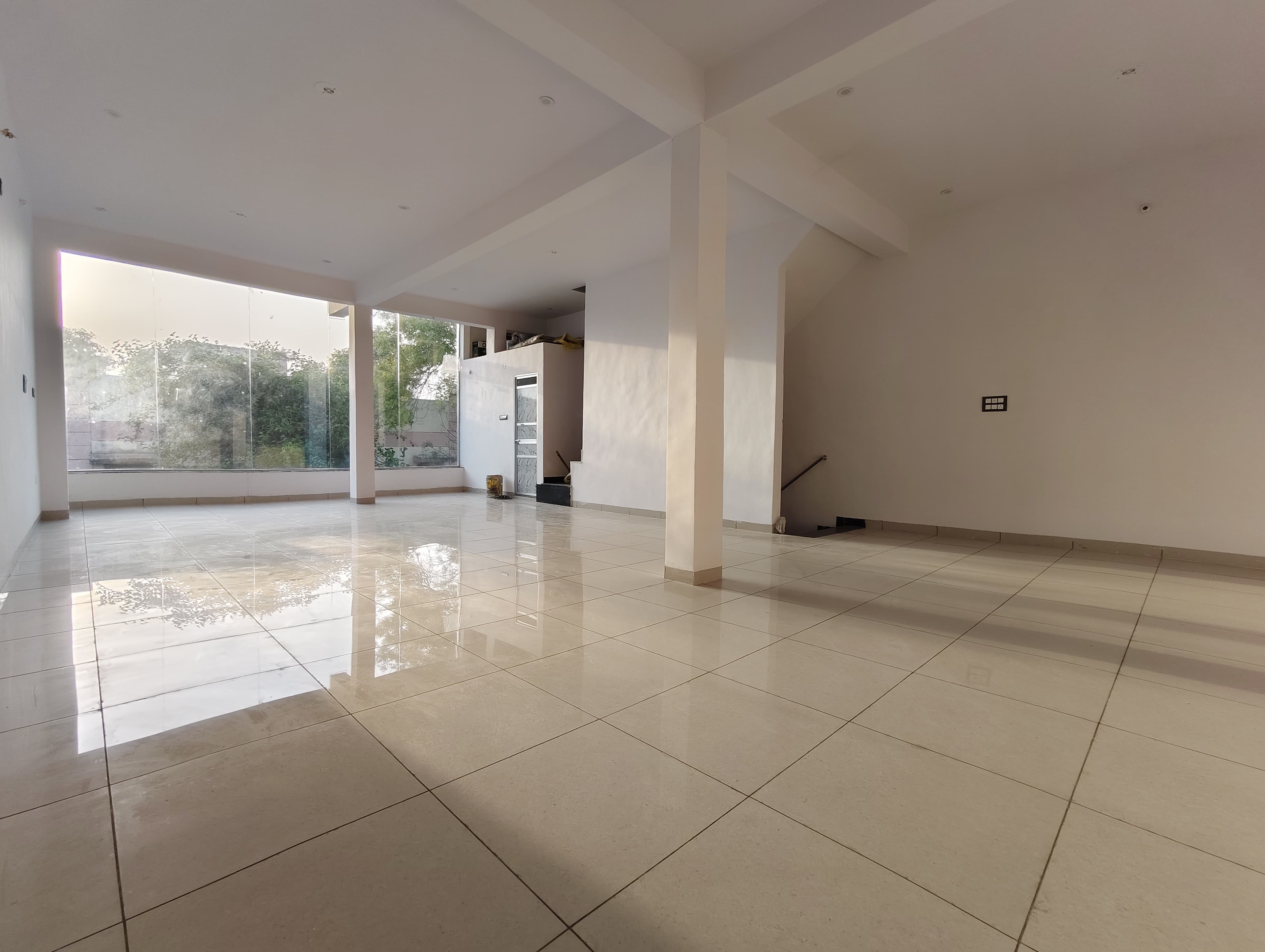 Shop/Showroom & Office Space Both for Rent
