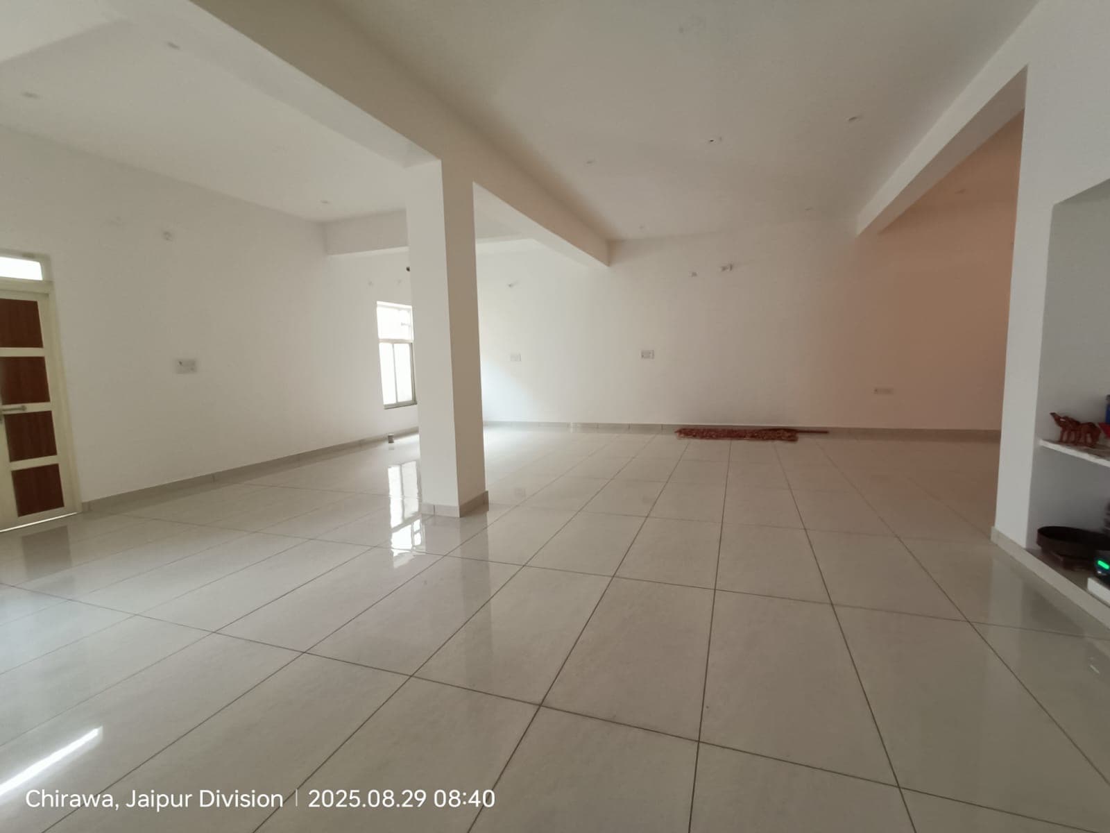 Hall/Godown for rent