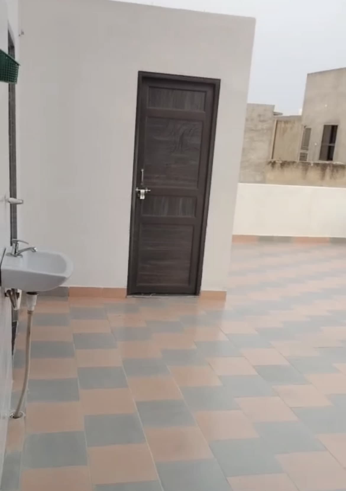 2 Rooms House/Villa for rent to Family