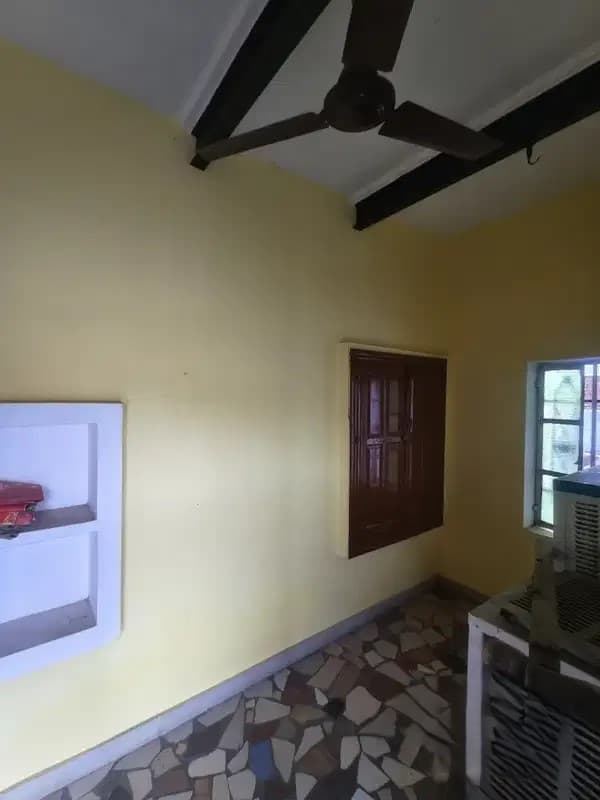 2 BHK House/Villa for rent to Family, Sibling, Employee