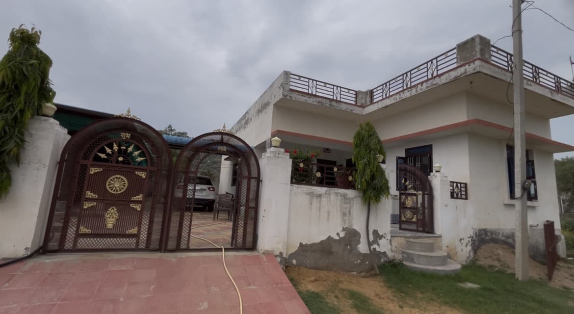 4 BHK House/Villa for sale