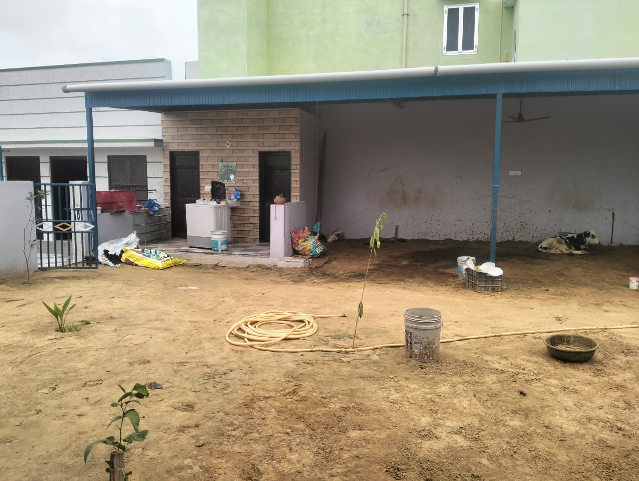 Hall/Godown for rent