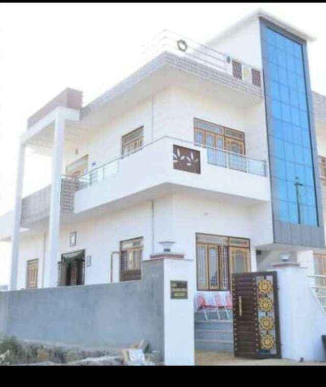 2 RK House/Villa for rent to Girl, Family