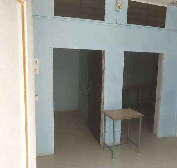 Single Room/Studio House/Villa for rent to Girl, Family