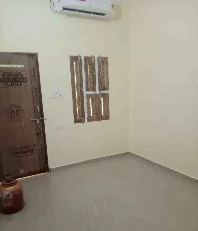 Single Room/Studio House/Villa for rent to Boy, Girl, Family, Student, Couple, Employee, Sibling
