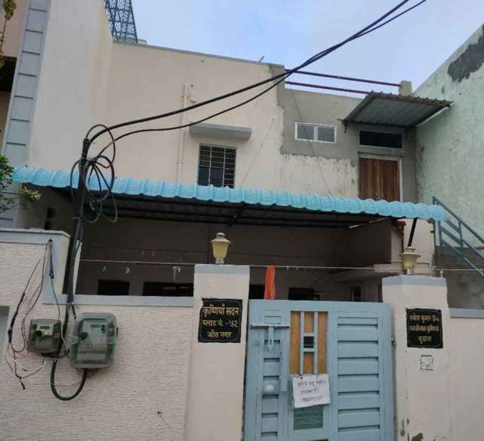 2 RK House/Villa for rent to Family