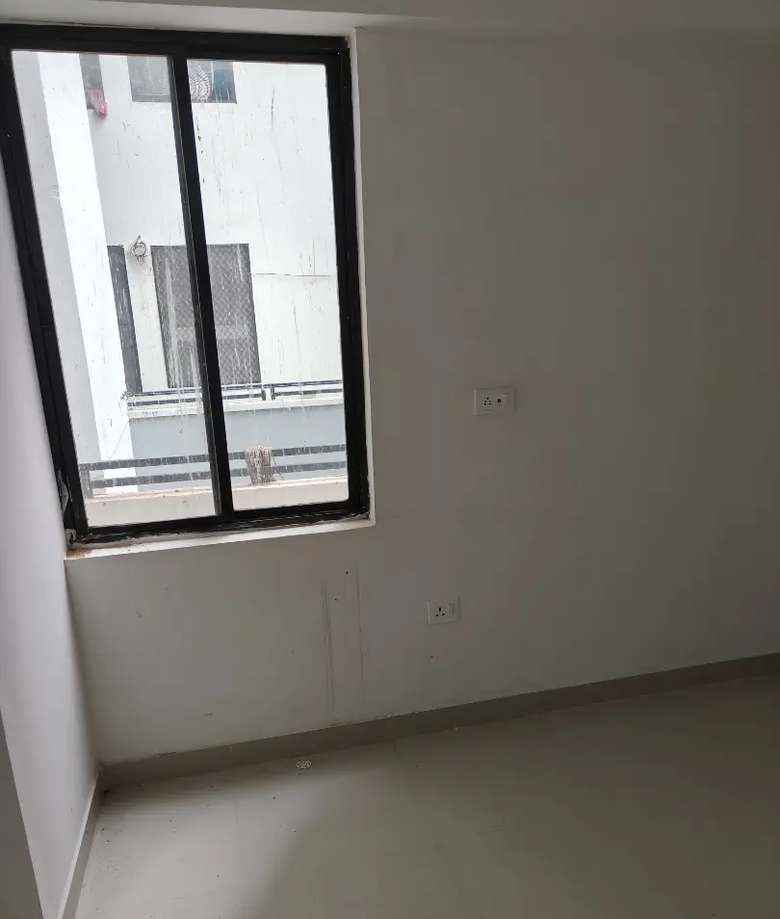 3 BHK Apartment for rent to Girls, Family