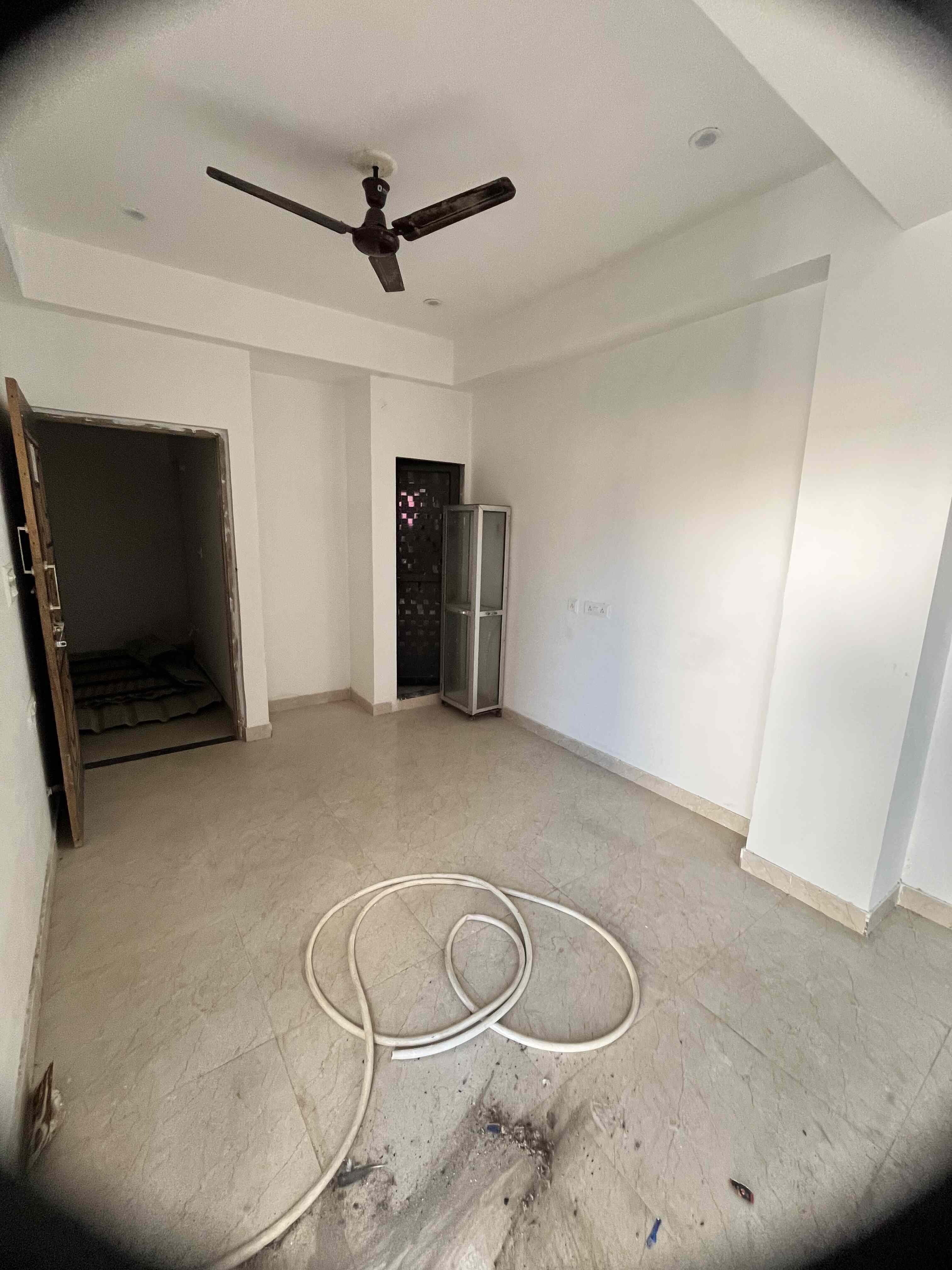 3 BHK in Apartment for Rent for Family, Girls